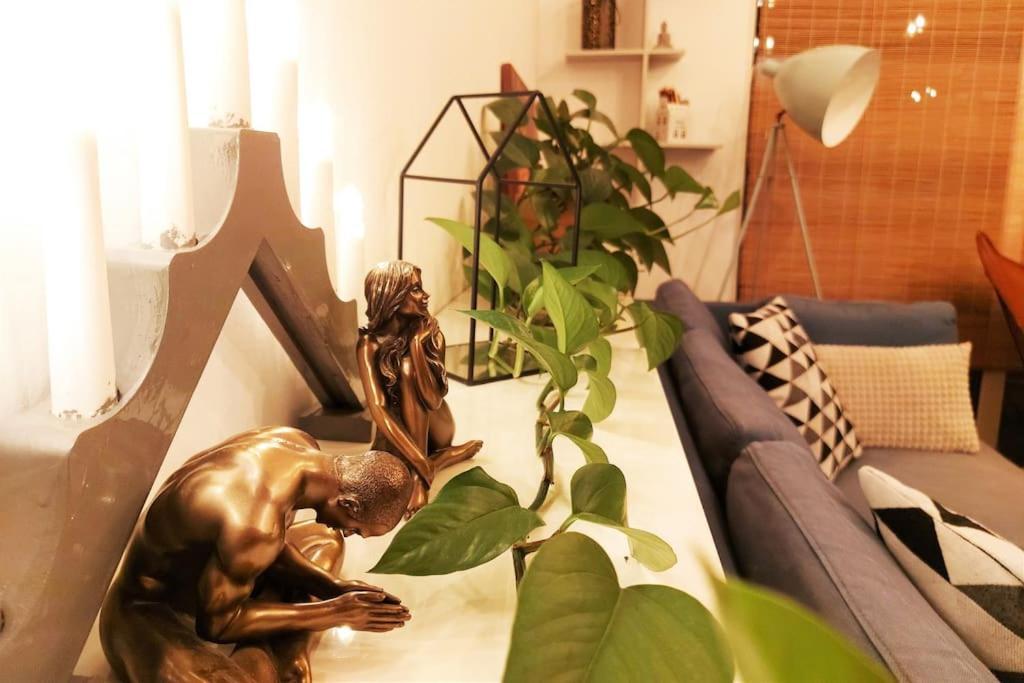 Cosy Boutique 61 Sqm Apartment - Private Parking - Ten Blocks Residence Bucareste Exterior foto