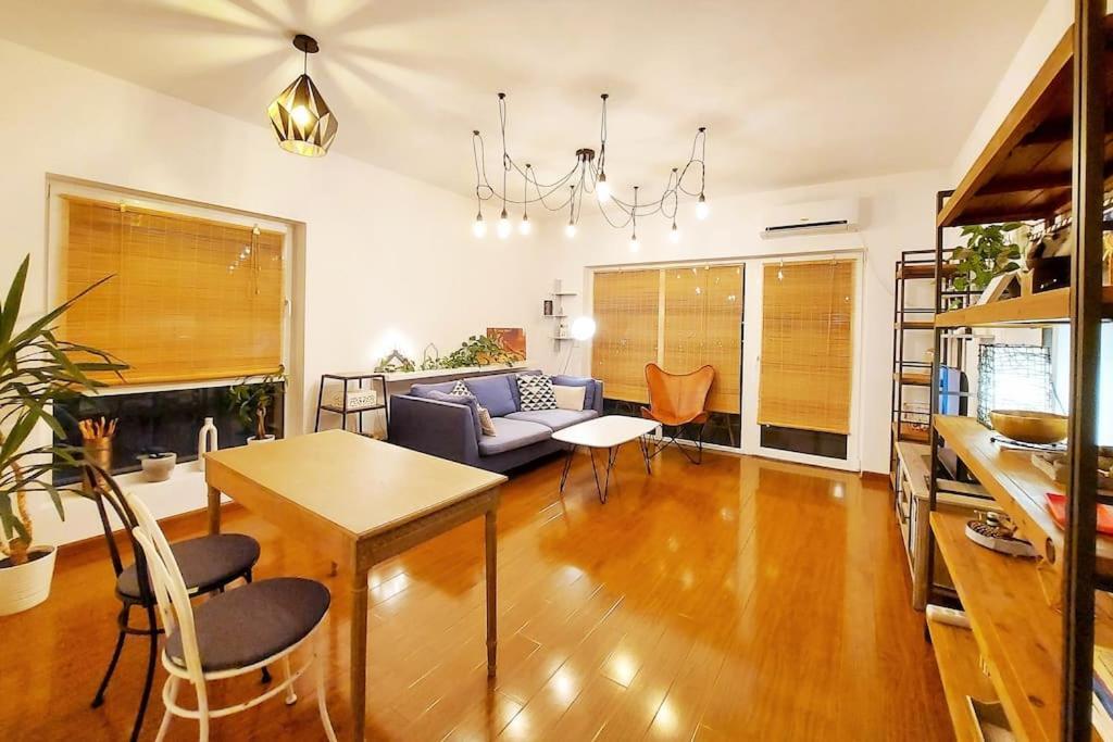 Cosy Boutique 61 Sqm Apartment - Private Parking - Ten Blocks Residence Bucareste Exterior foto