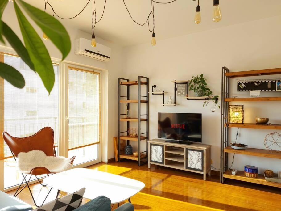 Cosy Boutique 61 Sqm Apartment - Private Parking - Ten Blocks Residence Bucareste Exterior foto
