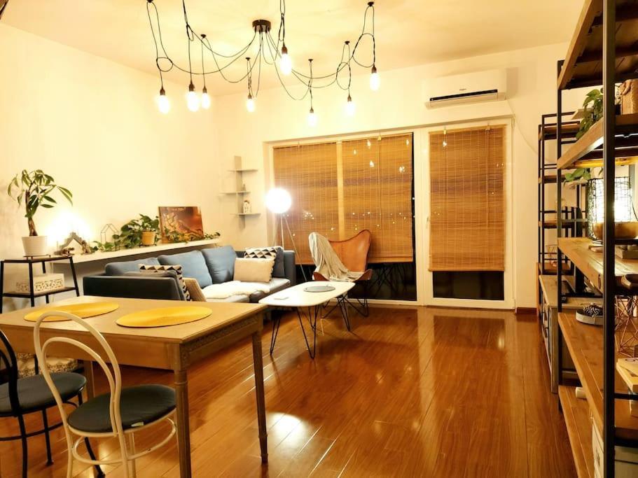 Cosy Boutique 61 Sqm Apartment - Private Parking - Ten Blocks Residence Bucareste Exterior foto